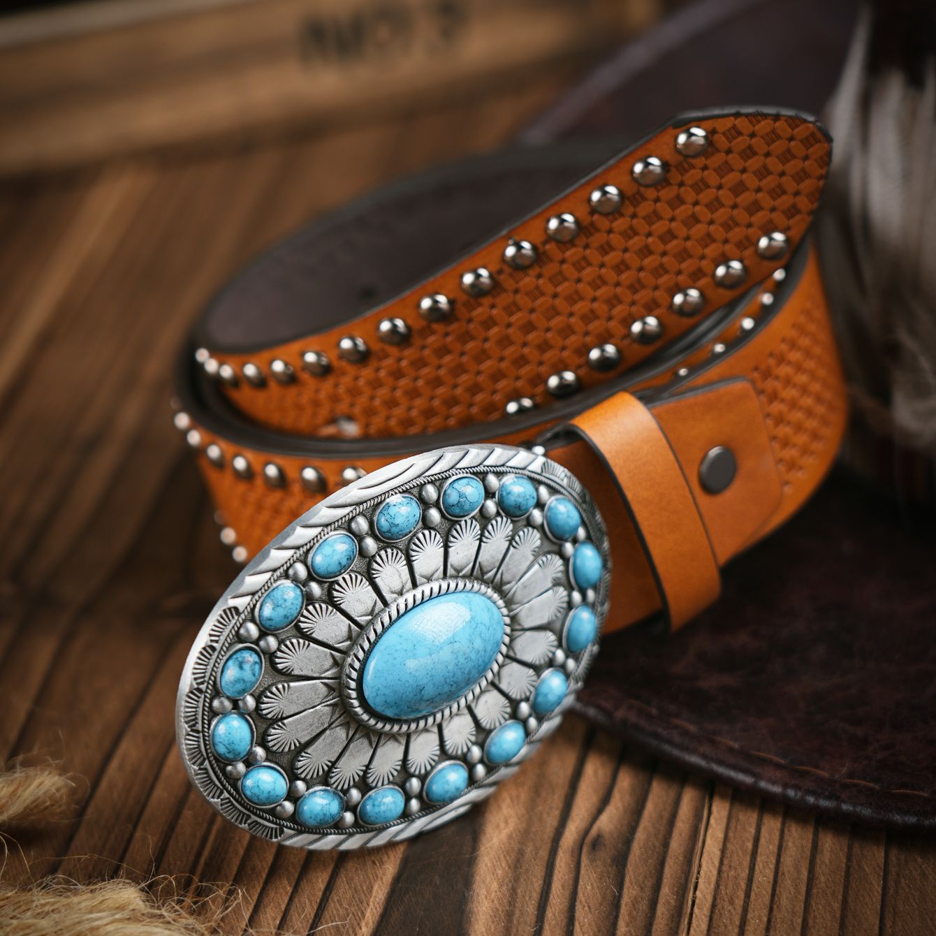 A Men's and Women's Casual Ret - огляд і ціна Leather Works Belt
